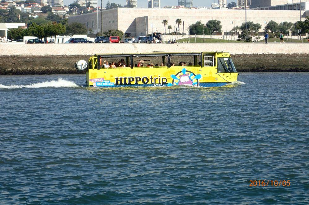 Yellowbus.....